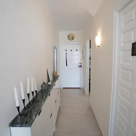 Urb. La Hacienda, 16 Apartment Nerja